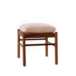 OW149F Colonial Footstool