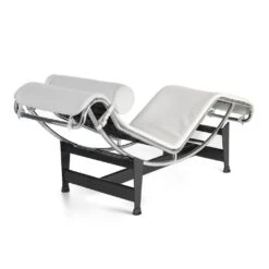 4 Chaise Longue