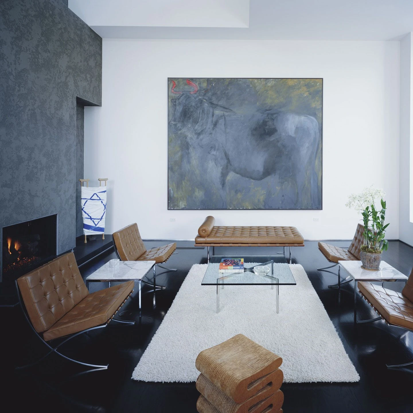 Barcelona Table - Image 2