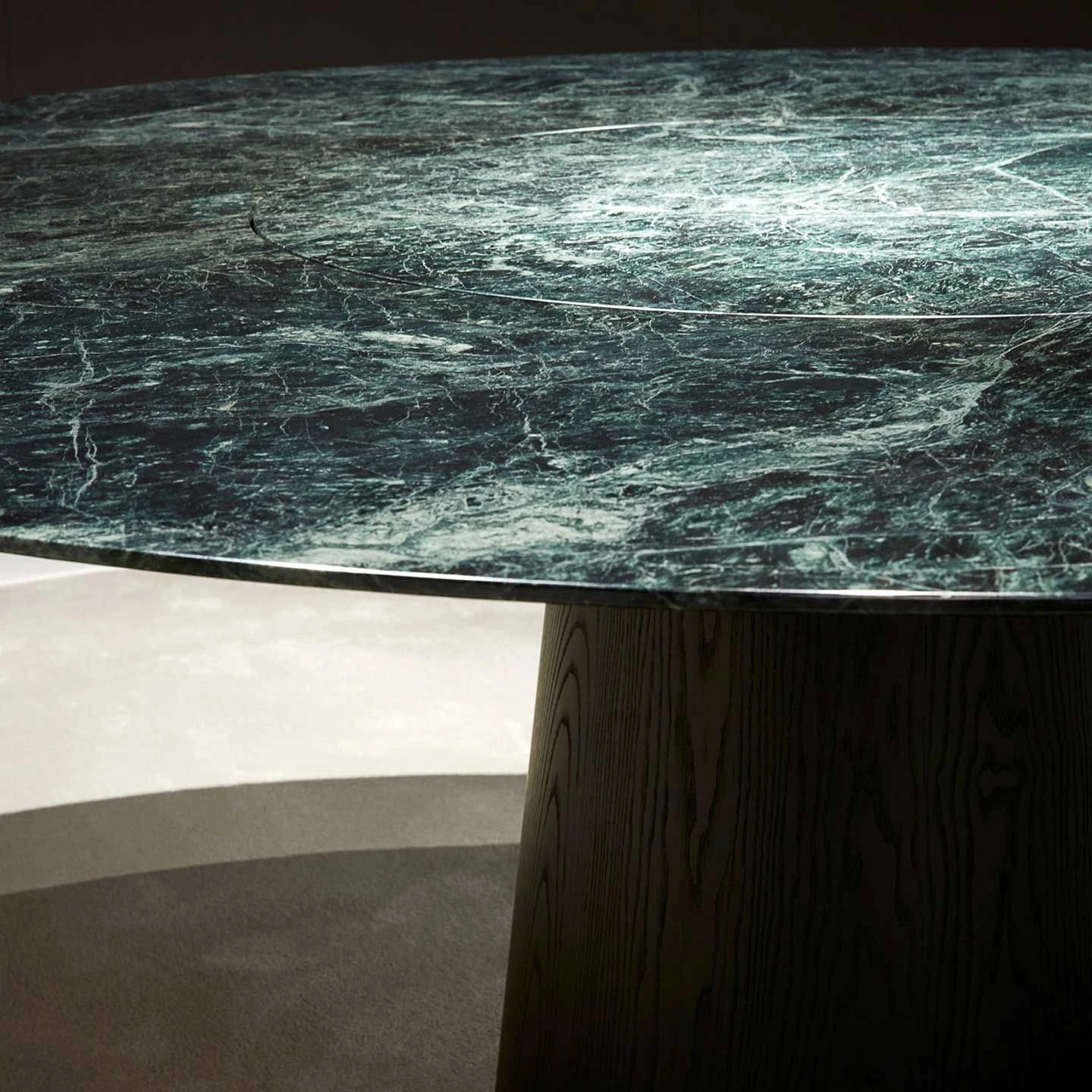 Materic Dining Table 160cm - Image 3