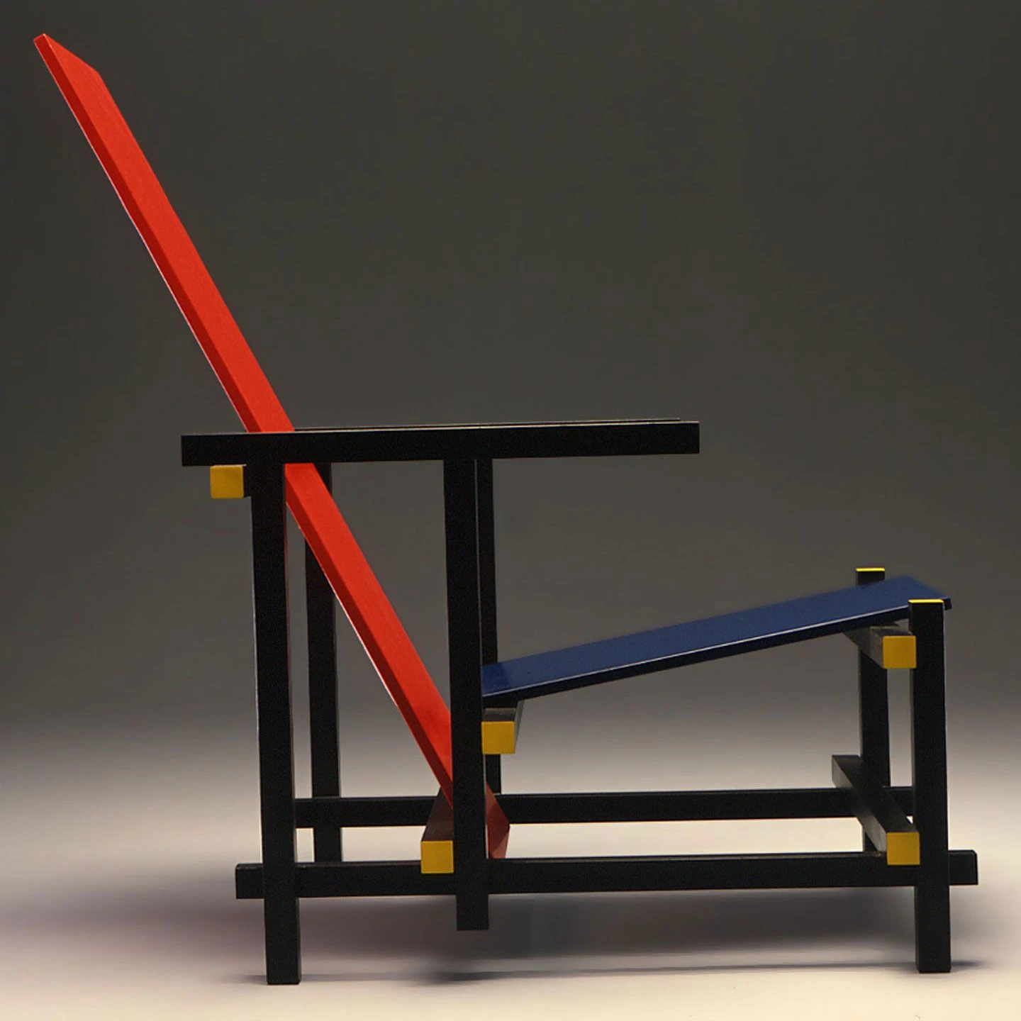 Red And Blue Chair - Image 3