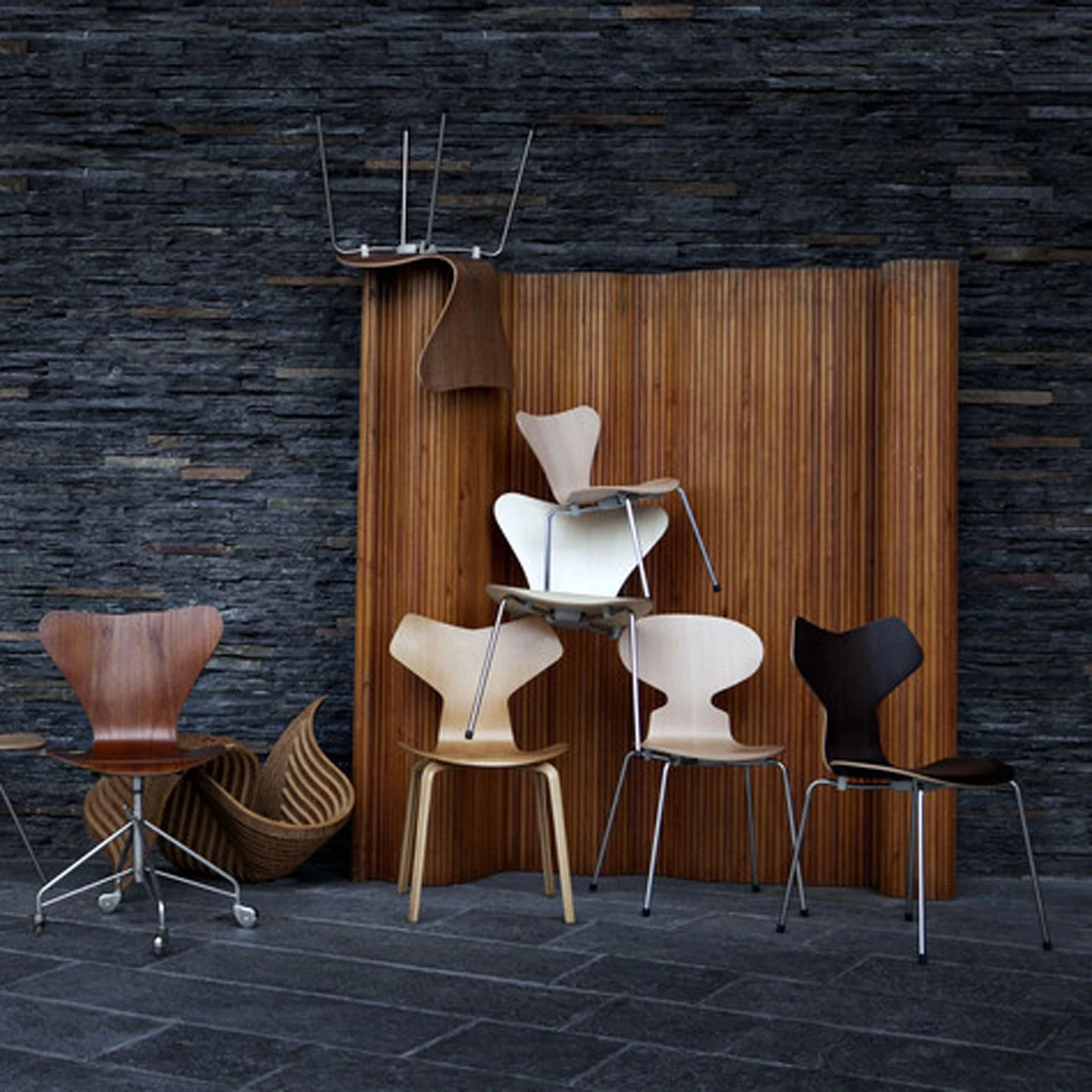 Fritz Hansen Series 7 Chair Wood Veneer - Image 4