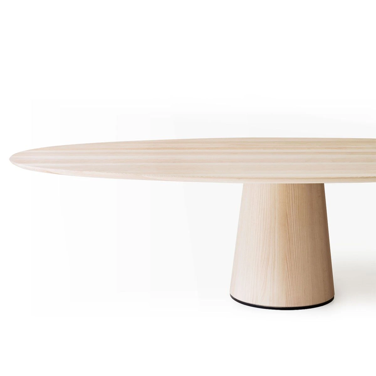 Materic Ovale Dining Table - Image 2
