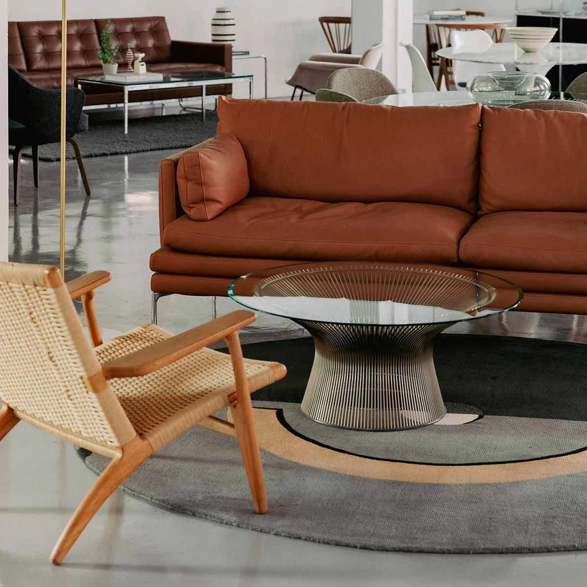 Platner Coffee Table 107cm - Image 3