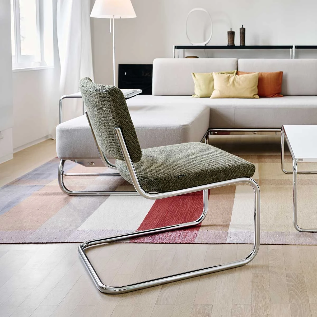 S32 L Lounge Chair - Image 8